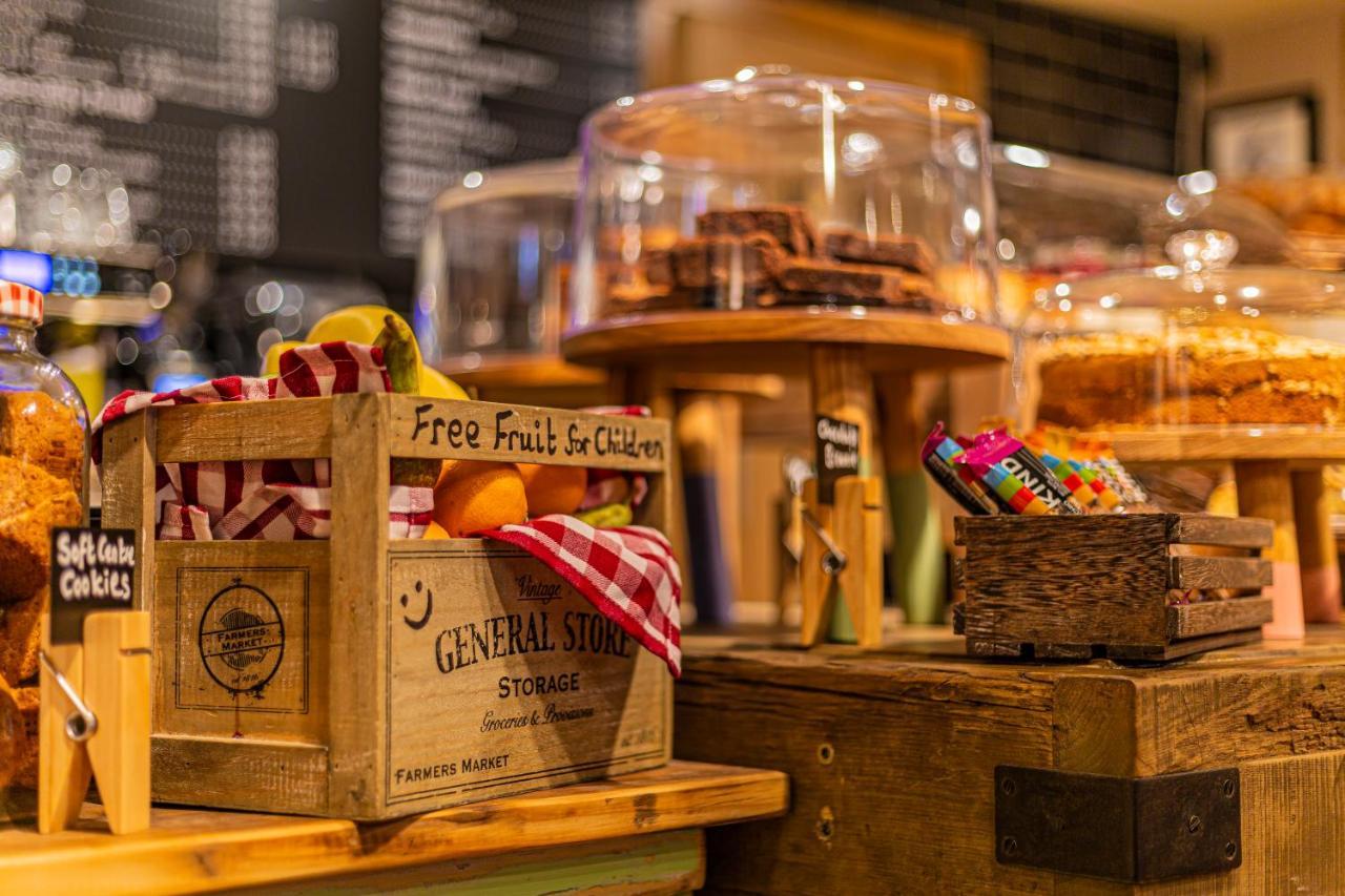 The Feathers Hotel, Ledbury, Herefordshire エクステリア 写真